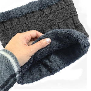 Kit Gorro de Frio e Cachecol Estilo Gola - Cinza